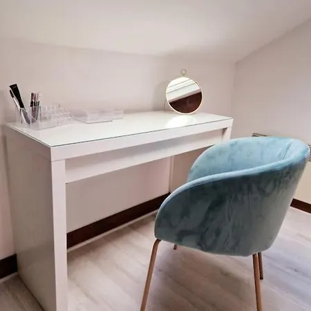 Holiday home Grande Maison En Bords De Marne - 25 Min De Paris Creteil