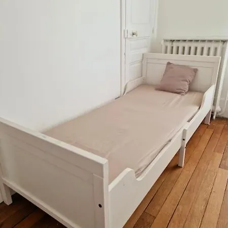 Holiday home Grande Maison En Bords De Marne - 25 Min De Paris Creteil